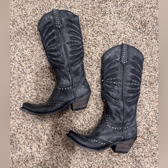 LIBERTY Black Studded Western Ankle Boots